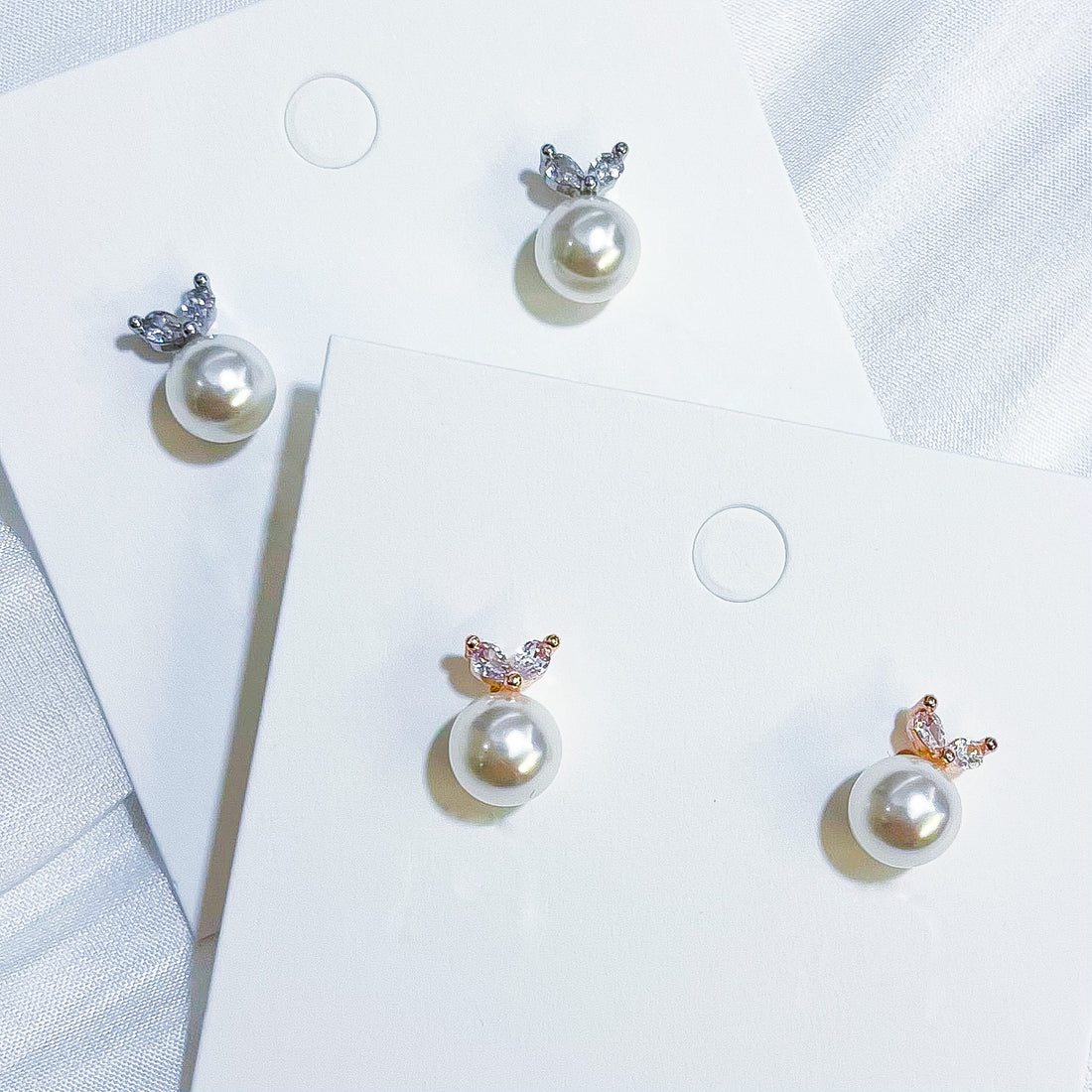 925 Silver Needle Earrings - Shiny Pearl Mermaid